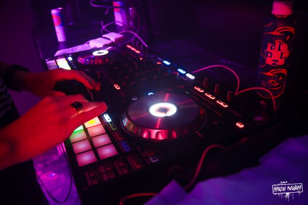 DJ-stock-photo-resized-(1)
